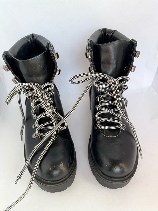 Soda Shoes - Soda Black Lace-Up Platform Combat Boots - Women's